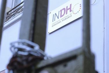¿Al congelador? El lío en el INDH por programa que reportó graves vulneraciones a víctimas de violencia en la Macrozona Sur y que la nueva administración descabezó