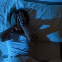 Calidad de sueño en Chile: 2 de cada 3 personas reconocen que su dormir empeoró desde la pandemia