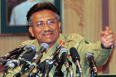 Muere Pervez Musharraf, el general que gobernó Pakistán y asistió a EE.UU. en la guerra contra los talibanes