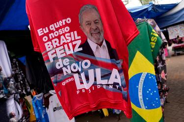 Lula aumenta ventaja sobre Bolsonaro con miras a primera vuelta de elección presidencial en Brasil