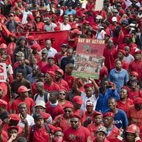 Protestas en las calles de Sudáfrica piden la salida del presidente Jacob Zuma