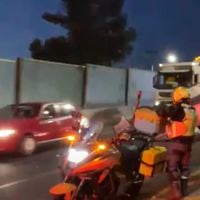 Gran congestión y desvíos de tránsito por accidente de tránsito en Av. General Velásquez