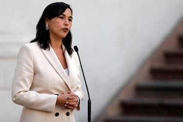 Avión venezolano-iraní en Chile: ministra Siches dice que “no han existido antecedentes que nos hayan llamado la atención”