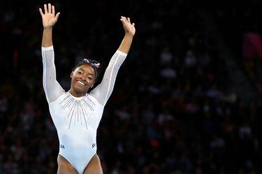 Simone Biles conquista su quinto oro en mundiales y agranda su leyenda