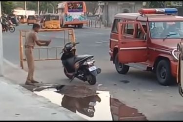 moto policía