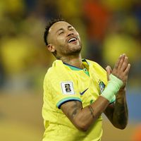 Los días más locos de Neymar: se toma ‘venganza’ de un compañero y se burla de Cristiano Ronaldo coreando a Messi