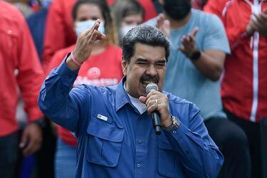 Maduro refuerza operaciones militares en frontera con Colombia para desarticular a grupos narcotraficantes