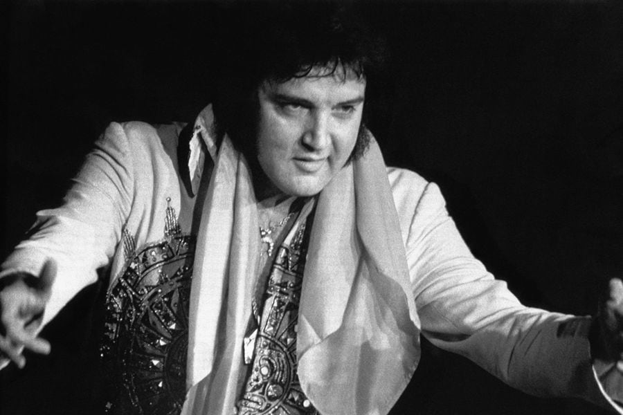 1-Elvis-Presley