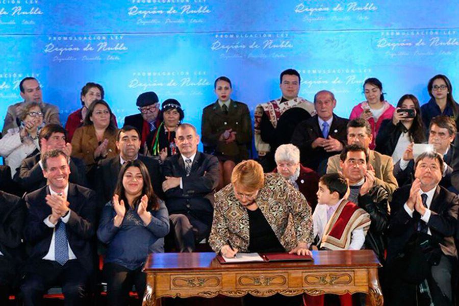 bachelet firma proyecto de ley Ñuble