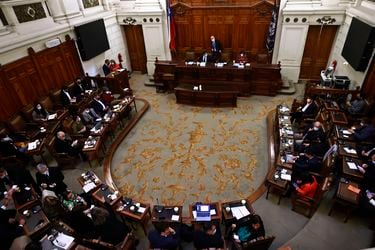 50 expertos y 50 personas electas: los detalles del órgano mixto propuesto por Chile Vamos para redactar la nueva Constitución