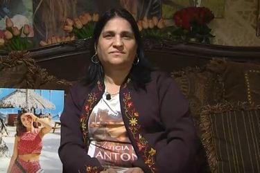 Madre de Antonia Barra acusa “hostigamientos, insultos y mentiras” por parte del círculo cercano de Martín Pradenas
