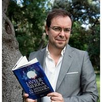 Javier Sierra y su novela sobre la pandemia:  “Un escritor tiene que reflejar el tiempo en el que vive” 