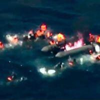 Dramático video muestra la explosión e incendio de un bote de inmigrantes en el Mediterráneo