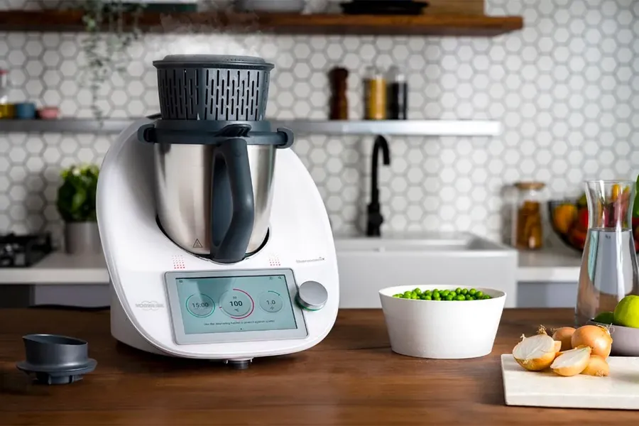 Thermomix, lo bueno y malo de comprar un robot de cocina - La Tercera