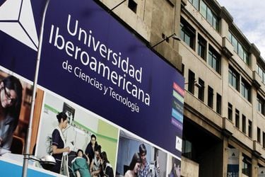 Fachada de la Universidad Iberoamericana