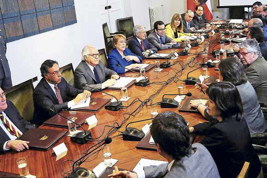 Bachelet y gabinete