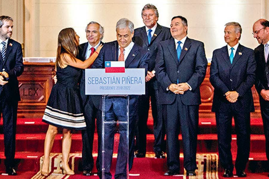 Aprobación del gabinete cae 16 puntos desde marzo - La Tercera