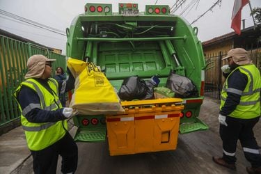 “Una nueva era para el reciclaje en el país”: camión recolector de materiales reciclables debuta en Renca