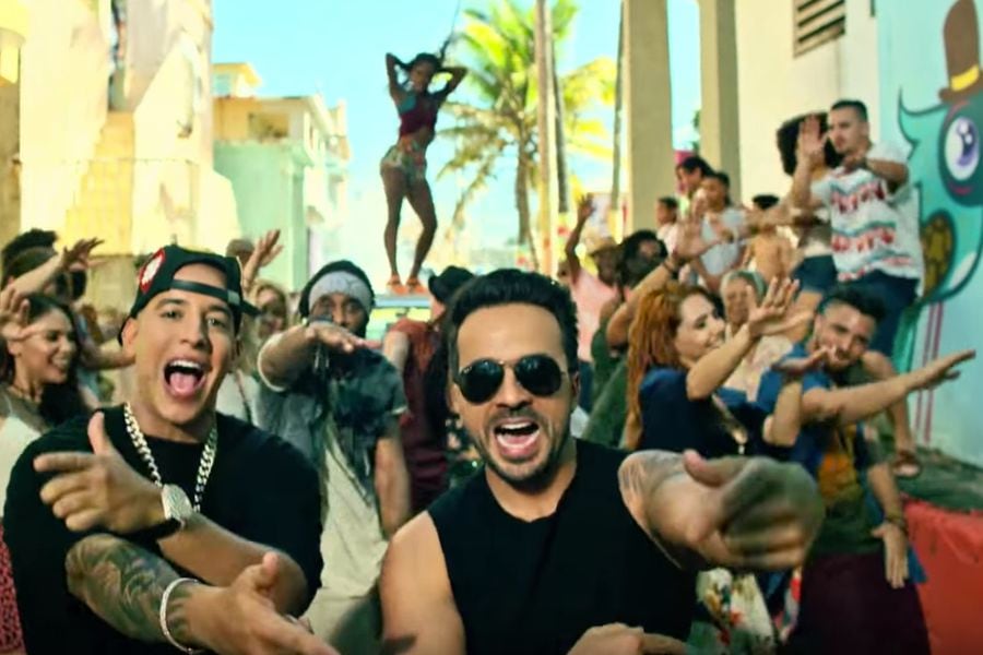 despacito-in-top-10-1st-latino-song-since-1996s-macarena