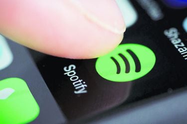Los servicios de streaming de música ganaron casi 110 millones de usuarios en el último año