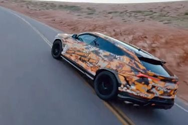 El nuevo Lamborghini Urus EVO calienta motores en Pikes Peak