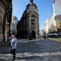 Renuncia gerente general de la Bolsa de Santiago tras 25 años en el cargo