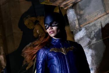 Leslie Grace reveló el primer vistazo al traje que usará como Batgirl en la nueva película de DC