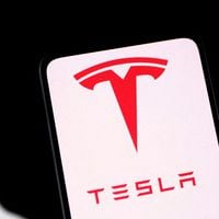 George Soros vende sus acciones en Tesla y se convierte en el nuevo enemigo de Elon Musk