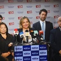 Apoyo de Matthei a Desbordes por Santiago: UDI valora que alcaldesa “entusiasme” a candidatos, pero llama a hacerlo “bajo las reglas del juego”