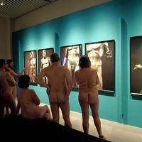 Barcelona abre un museo que sólo se puede visitar totalmente desnudo