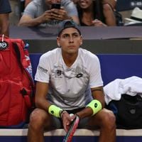 “Le va a pelear el ranking a Jarry”: los problemas que dejó en el pasado Alejandro Tabilo para dar el salto a la élite del ATP