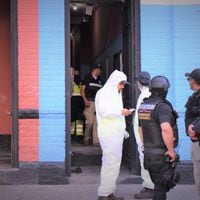 Nuevo desalojo de casa en Santiago: inmueble estaba ocupado desde 2018 y tenía más de 270 denuncias por delitos