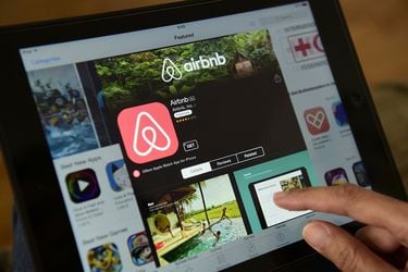 La compleja adaptación legal de las app digitales que develó el fallo por Airbnb