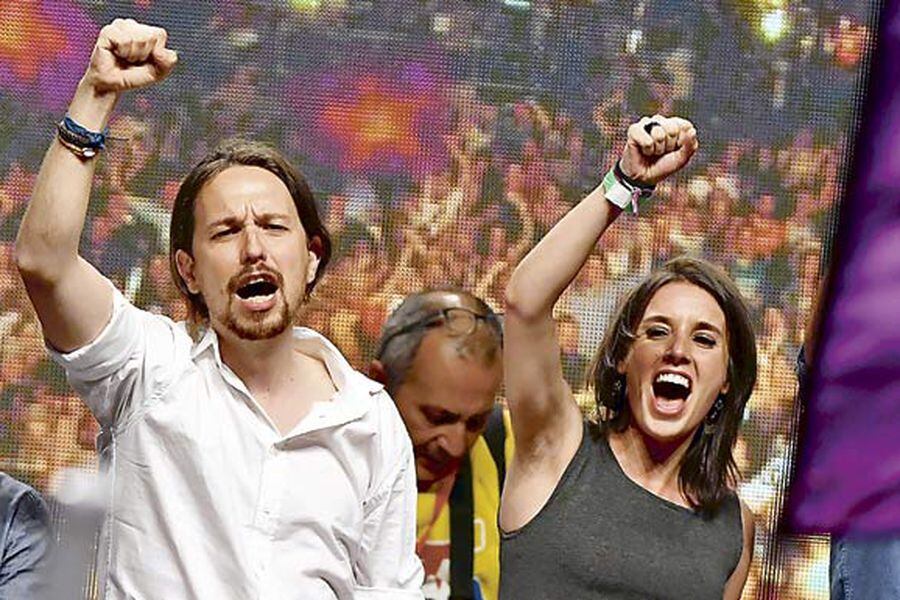 Irene Montero La Novia De Pablo Iglesias Gana Terreno En El Partido Antisistema Espanol La Tercera