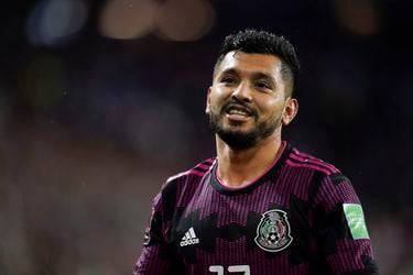 Malas noticias para México: Tecatito Corona no jugará el Mundial 2022 tras sufrir una fractura en el peroné