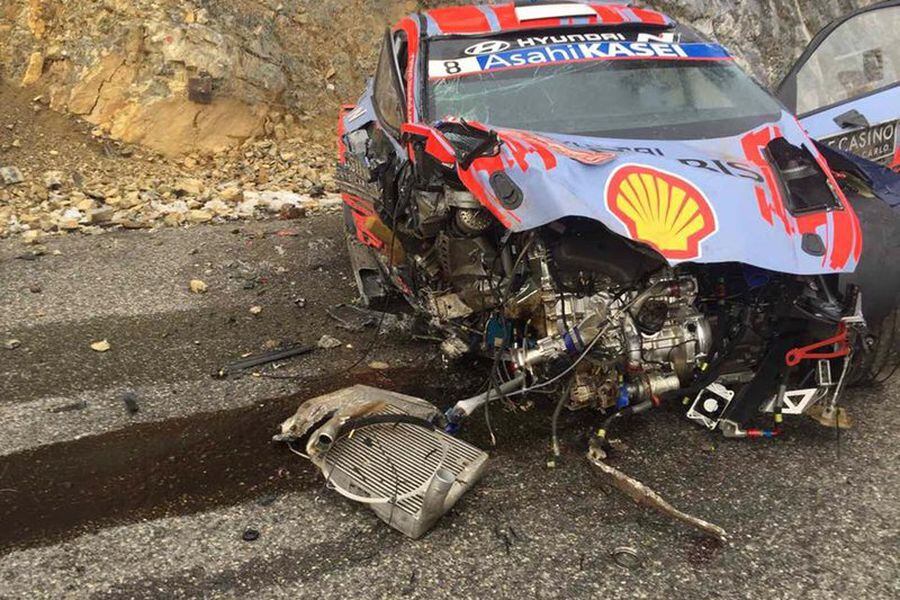 Ott Tanak, actual monarca de la WRC, sufre estrepitoso accidente en