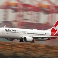 Qantas aumenta 15% sus utilidades antes de impuestos y alcanza cifra récord en el primer semestre fiscal