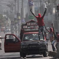 Estados Unidos pide a residentes en Haití a que hagan abandono del país “lo antes posible” por situación de seguridad