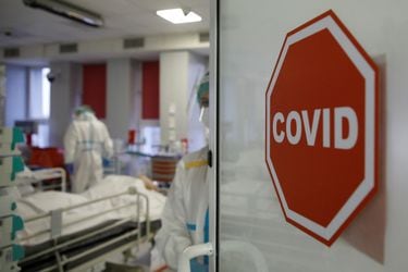 Pandemia de Covid-19 suma más de 250 millones de casos en el mundo