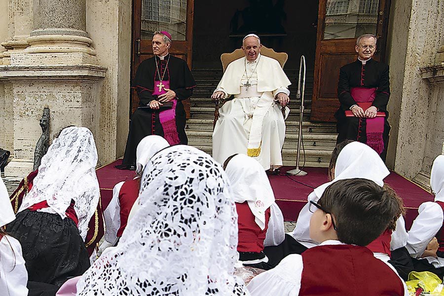 Pope-Francis-with-children-participating-in-the-_Children's-Train_-initiative-at-the-Vatican-(45823194)