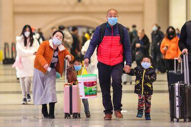 Temor a expansión global del coronavirus contagia a las bolsas mundiales