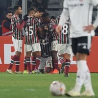  “Sufrió una enorme presión del frágil Colo Colo”: en Brasil aplauden la trabajada victoria de Fluminense