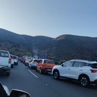 Incendio dentro de túnel Lo Prado provoca congestión en la Ruta 68