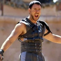 Russell Crowe está aburrido de las preguntas sobre Gladiador 2: “Deberían pagarme por la cantidad de preguntas”