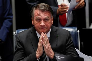 Bolsonaro insiste en críticas a sistema electoral ante cuerpo diplomático en Brasilia