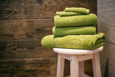 Cómo elegir toallas para el baño (más allá del precio)