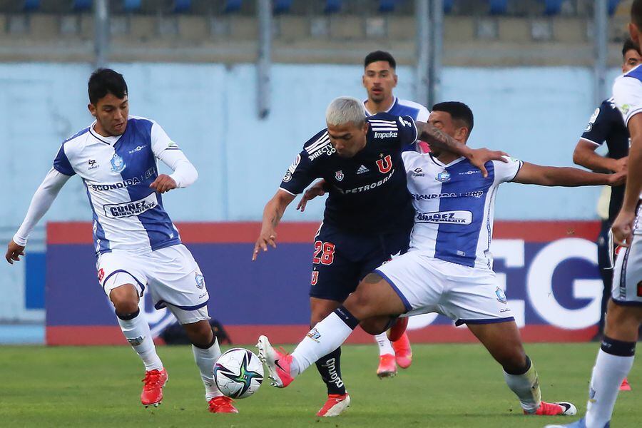 Nahuel Luján agradeció el apoyo de sus seguidores después de sufrir una lesión en el duelo entre Universidad de Chile y Deportes Antofagasta.