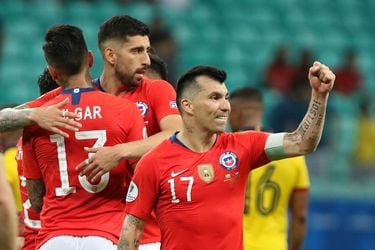 ¿Cuáles son las reales posibilidades de que Chile vaya al mundial?: abogados deportivos analizan los escenarios
