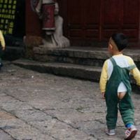 Kai dang ku: por qué genera debate en China que muchos niños usen pantalones con un agujero en el trasero