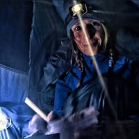 La historia de la mujer que cumplirá 500 días viviendo aislada dentro de una cueva